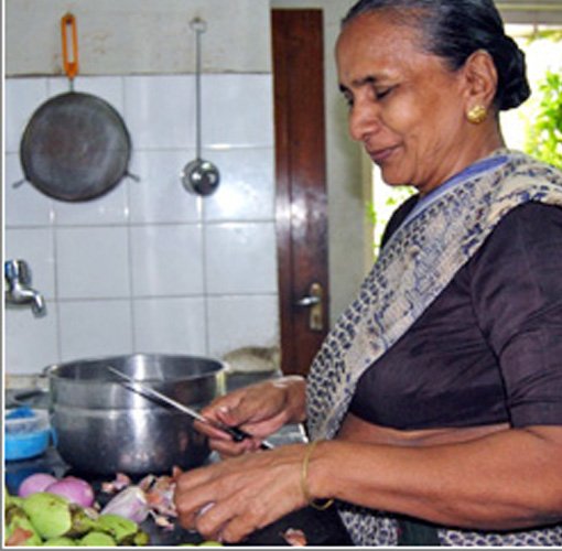 Gallery Fulltime Maid Cook Services gallery-fulltime-maid-cook-services